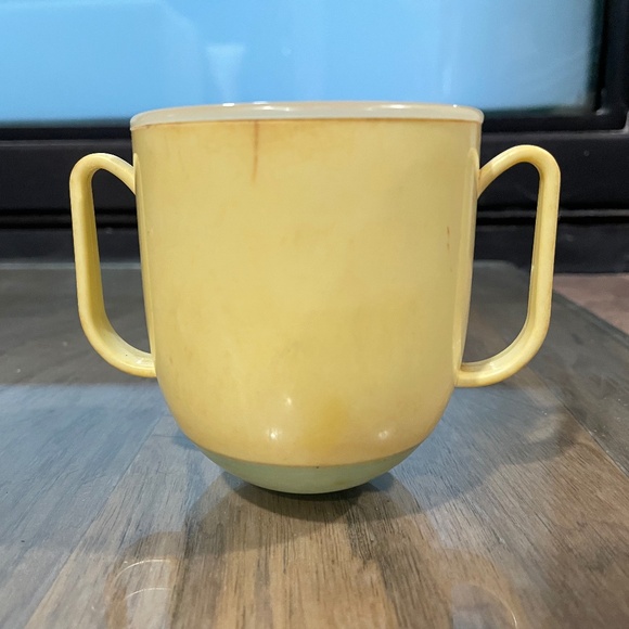 Vintage (1960's) Tommee Tippee Toddler Cup w/ 2 Different Lids - Picture 7 of 14